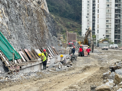 城北入城大道预计本月28日实现水稳层路面通行